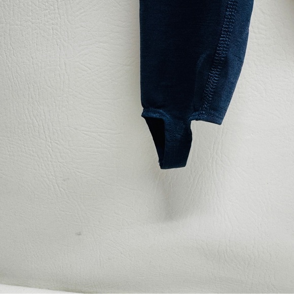 FP Freemovement Elegant Navy Blue Women's crop Top size S - Picture 3 of 10